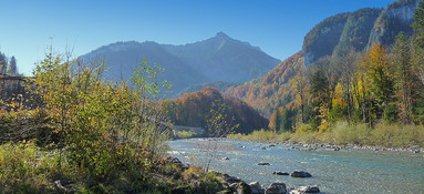 BR_Umgebung_Herbst_Bach_P1110348_bearb_1400x650px